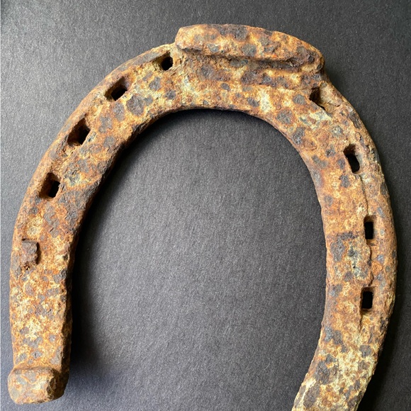 Genuine Horseshoe For Rustic Western Decor - Picture 5 of 5